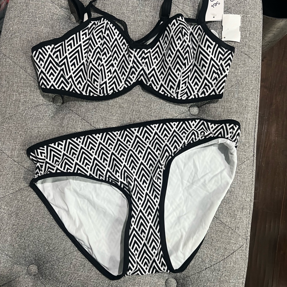 Two piece bikini set